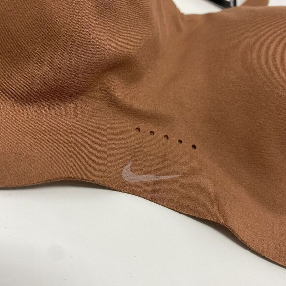 Nike Alate Minimalist Low Support Brown Padded Sports Bra Size Medium Cup C-E - Picture 2 of 8